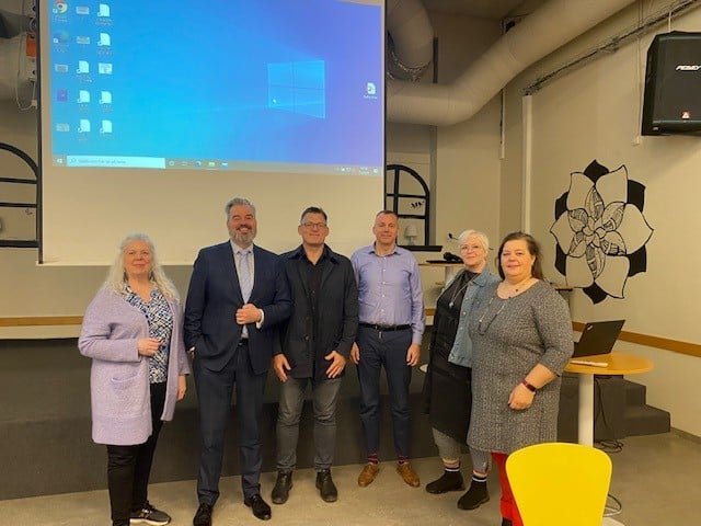 Kveikjum neistann: Öflugt fræða- og fagfólk veitir ráðgjöf og stuðning